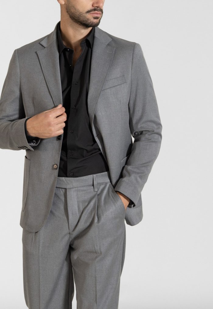 Κοστούμι γκρι παντελόνι με πιέτες - Image 2