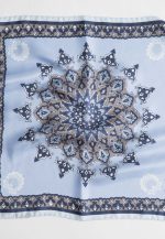Light blue silk pocket square - Image 2