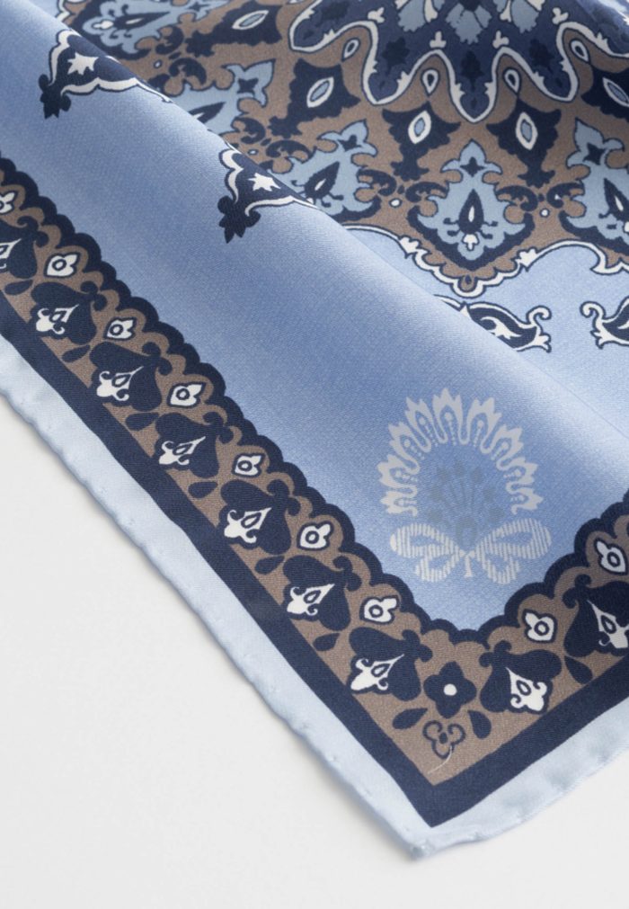 Σιέλ μεταξωτό μαντηλάκι - Image 4