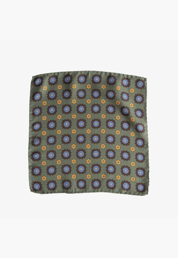 Green silk pocket square - Image 2