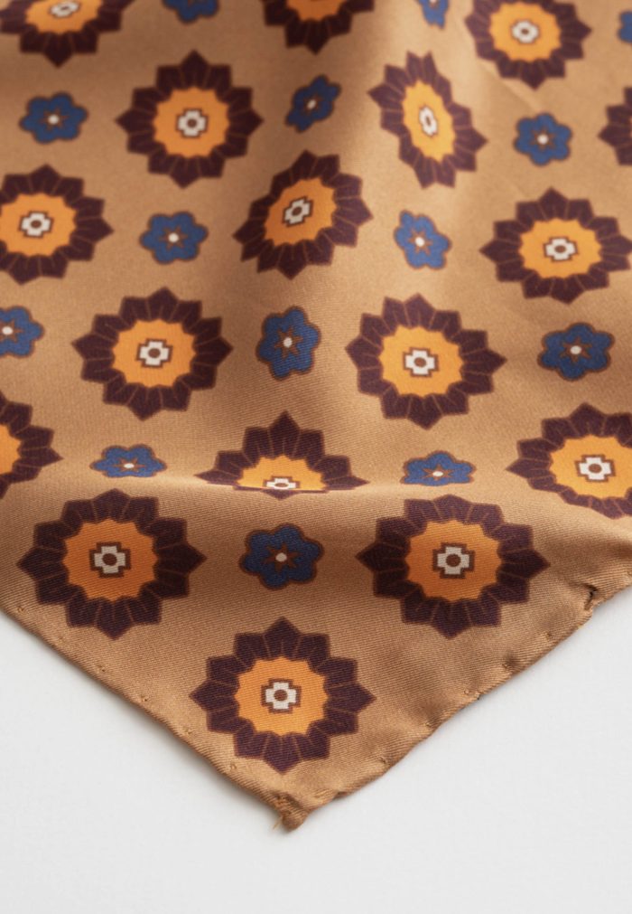 Ώχρα μεταξωτό μαντηλάκι - Image 3