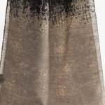 Μαύρο-μπεζ κασκόλ 100% μαλλί