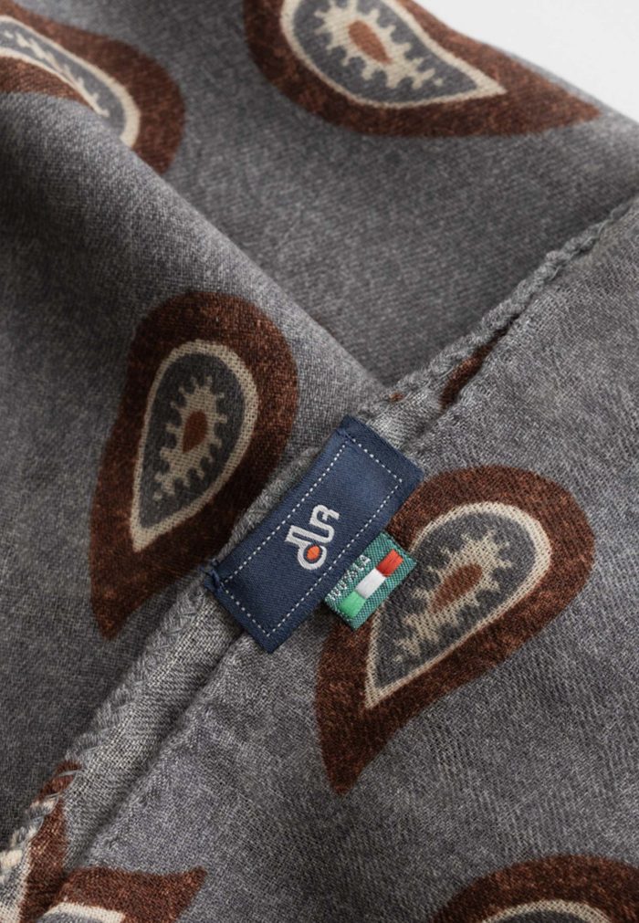 Γκρι κασκόλ λαχούρια 100% μαλλί - Image 4