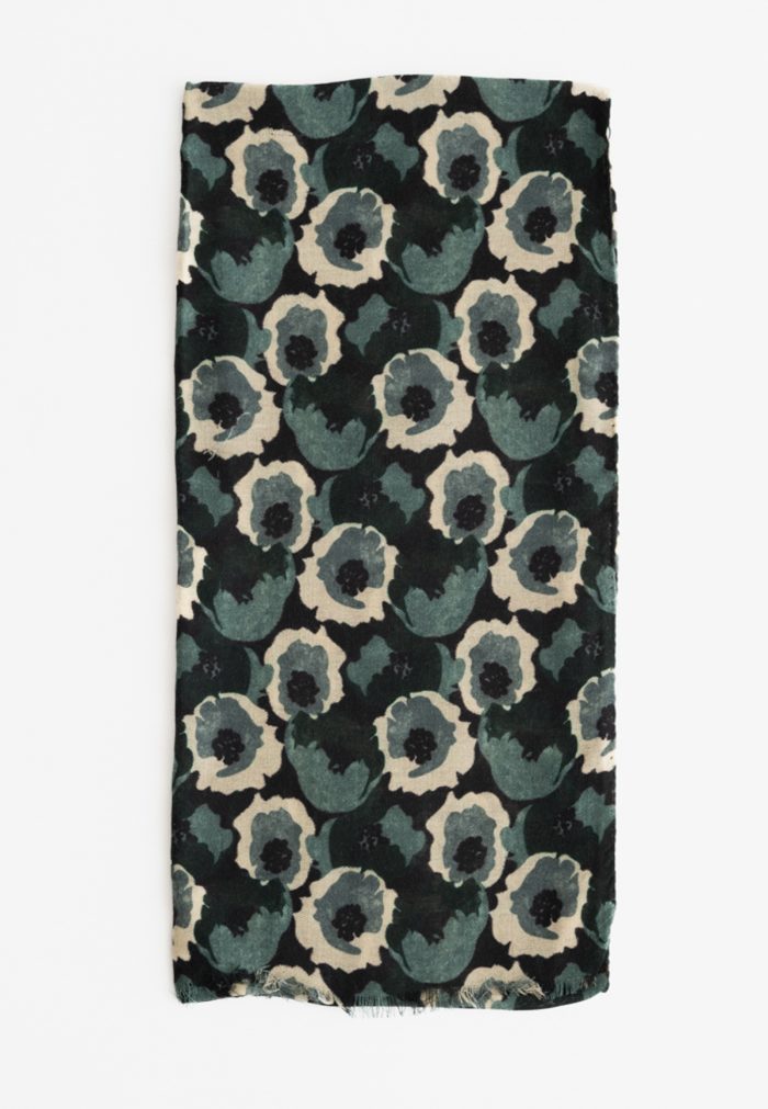 Pine green scarf 100% Wool - Image 2