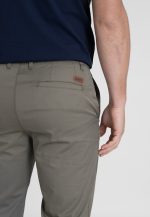 Khaki Tech lightweight trousers regular fit - Image 4