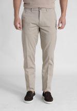 Beige Light gabardine stretch cotton chinos trousers - Image 2