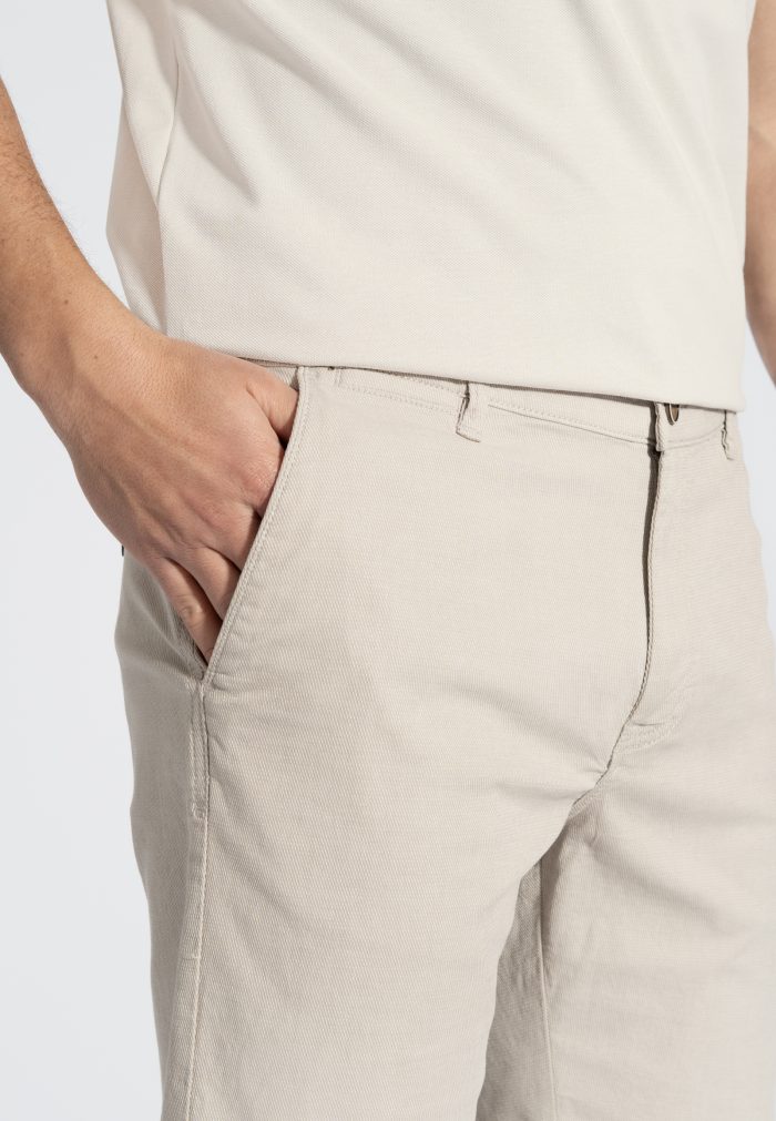 Ice dobby stretch regular fit bermuda - Image 3