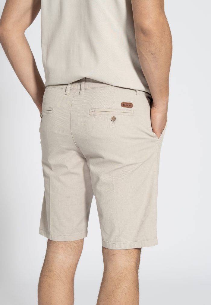 Ice dobby stretch regular fit bermuda - Image 4