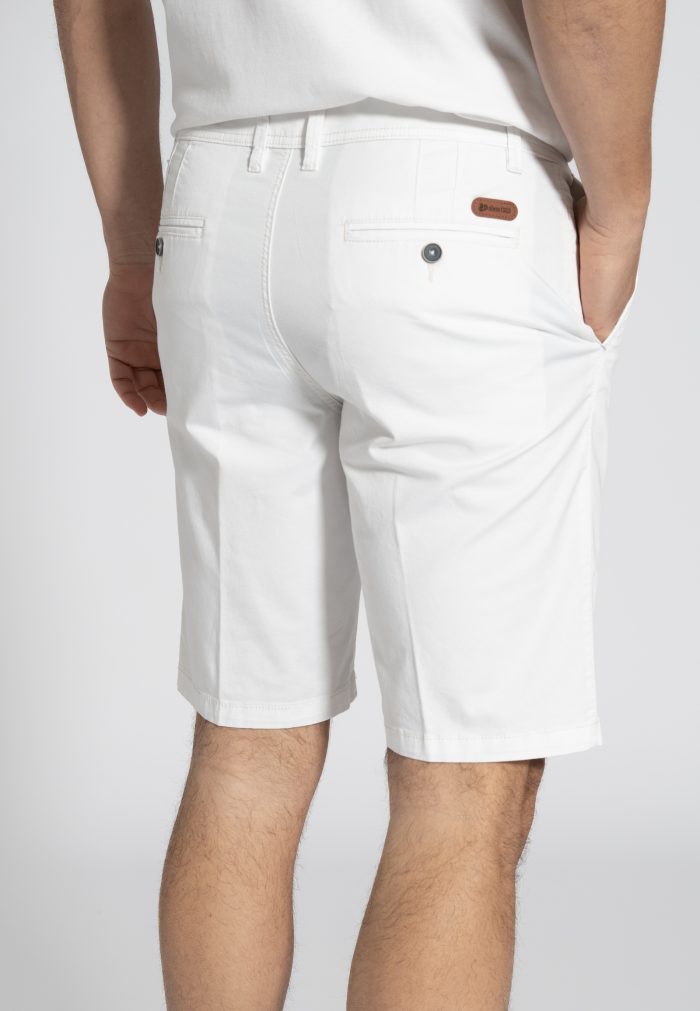 White Gabardine regular fit bermuda - Image 3