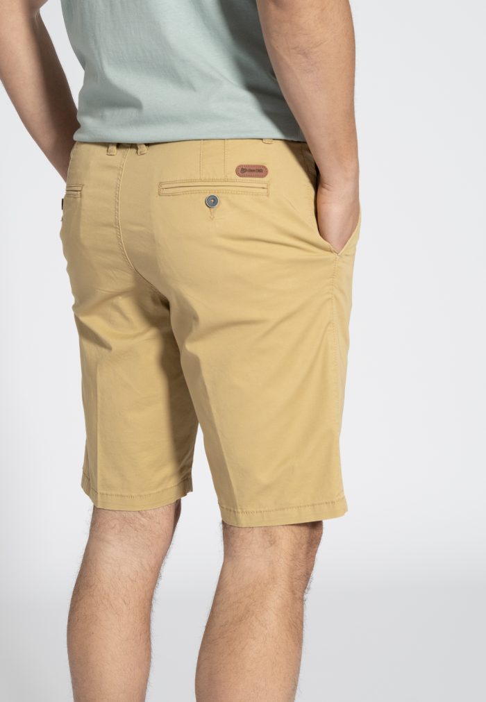 Ochre Gabardine regular fit bermuda - Image 3